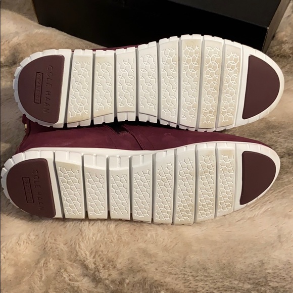 Beautiful Cole Haan Zerogrand Side Zip Boots - Picture 4 of 6